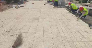 丽江黄金麻荔枝面地铺案例