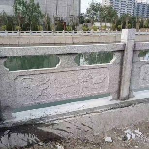 丽江 芙蓉白大花桥梁、河道，石材栏杆、围栏、护栏