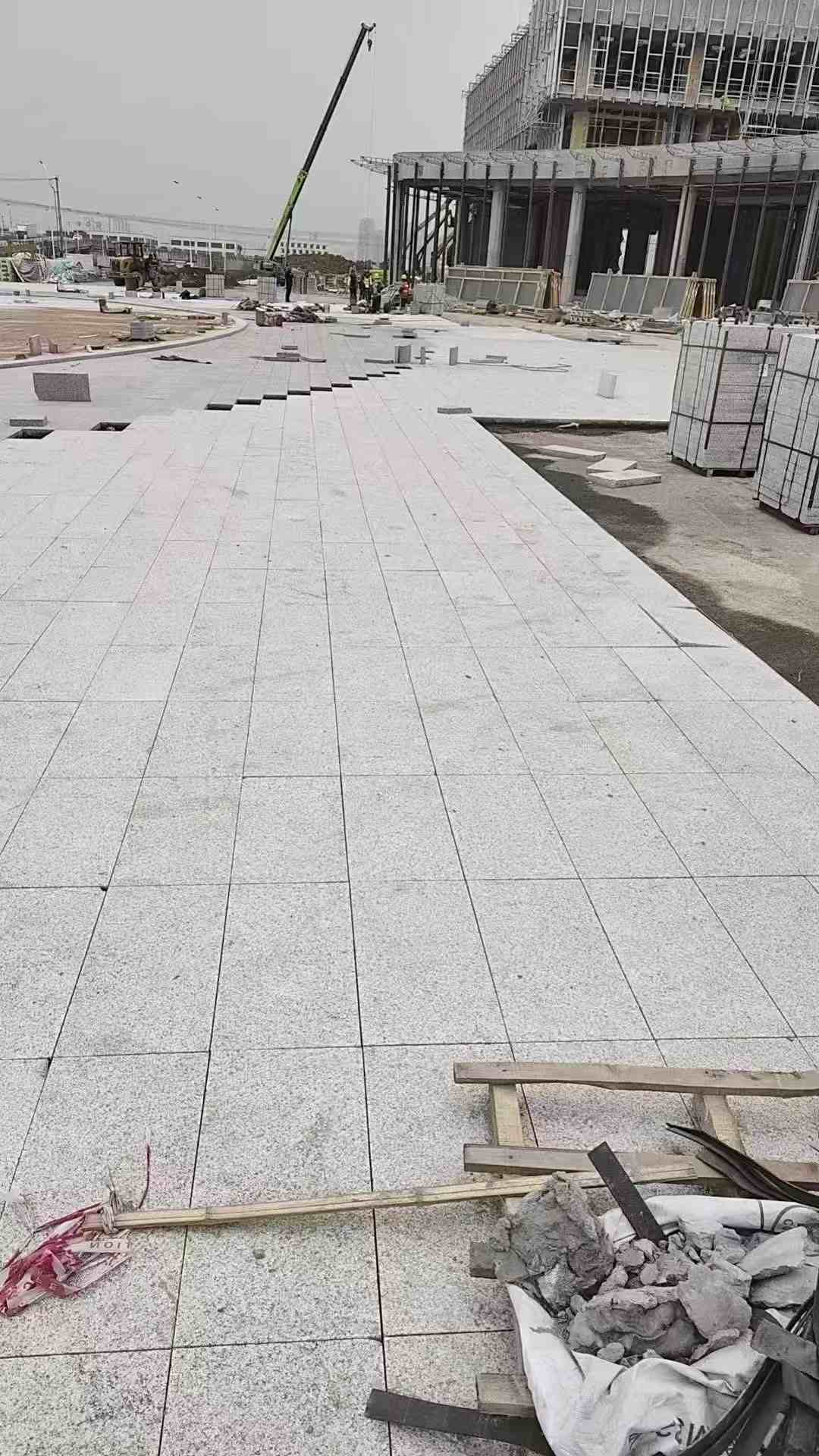 丽江芝麻白地铺案例
