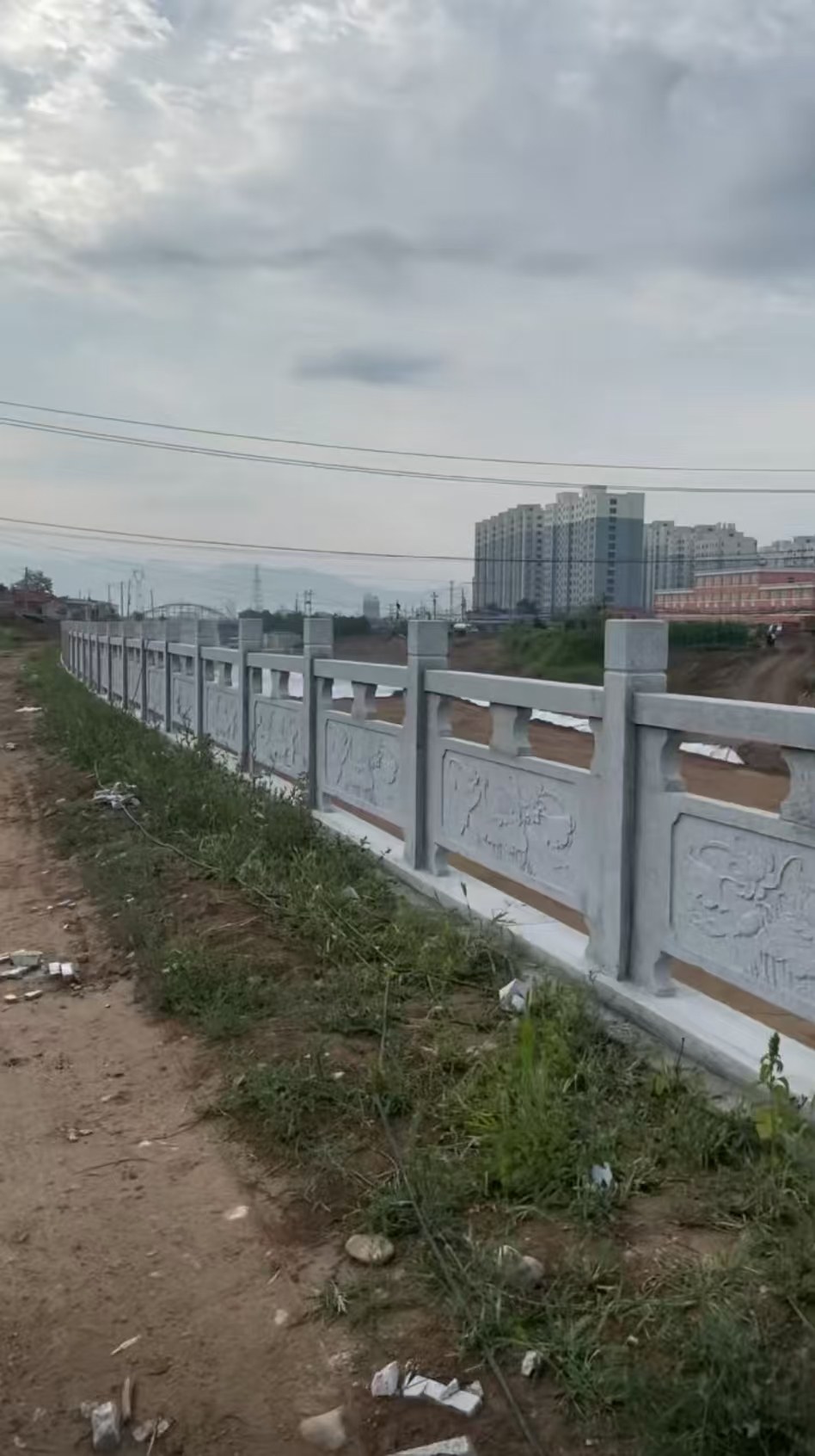 丽江 石材河道栏杆