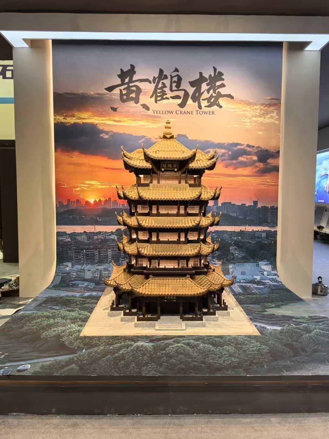 丽江仿古石文创作品-黄鹤楼
