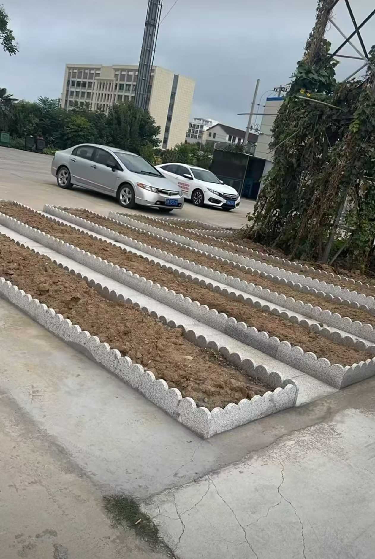 丽江 花边石、花围石、花园石安装效果